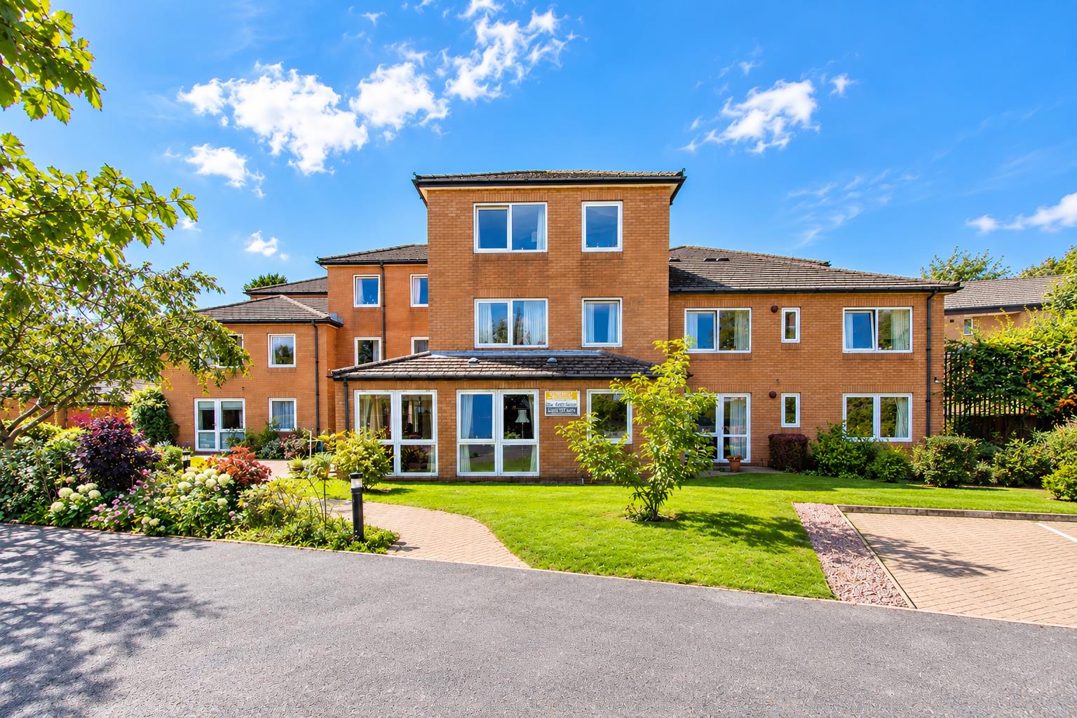 Heol Hir, Llanishen, Cardiff